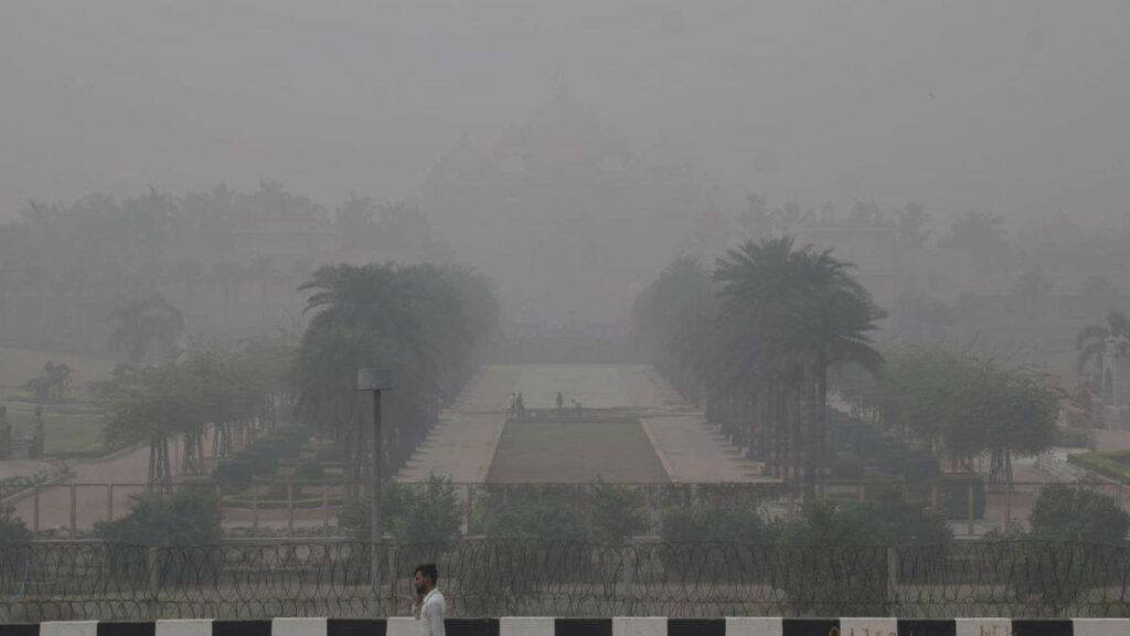 13_11_2024-delhi_weather_19_23830242_103118508