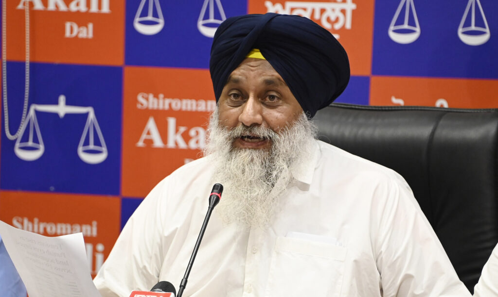 2025_7image_22_15_527366369sukhbirbadal