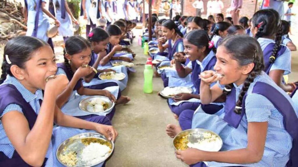 Mid-Day-meal-3-742×435