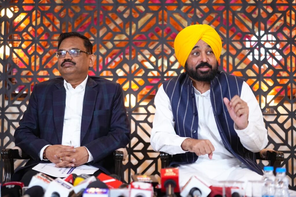 WhatsApp Image 2025-11-18 at 6.16.32 PM (1)