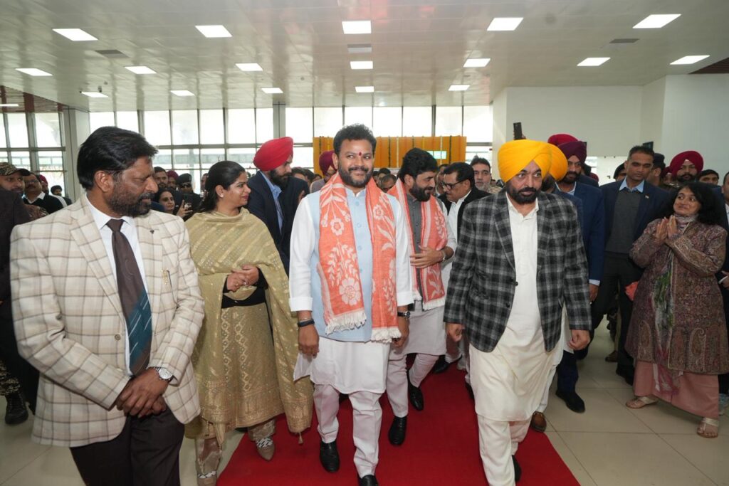 WhatsApp Image 2026-02-01 at 6.27.13 PM (1)