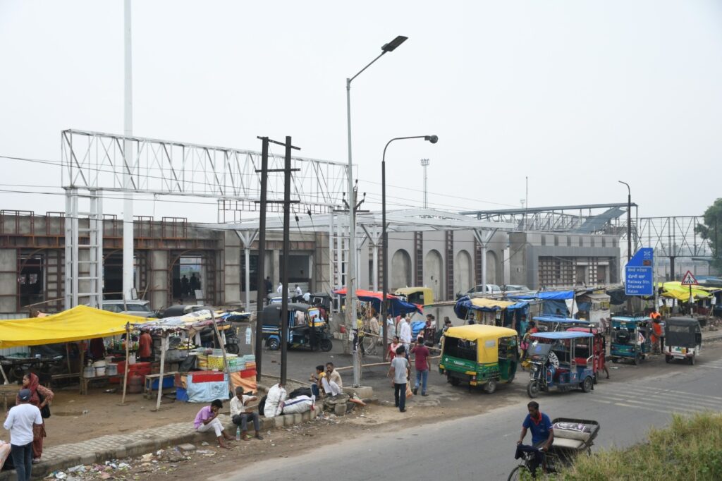Pic 3 Dhandari railway station
