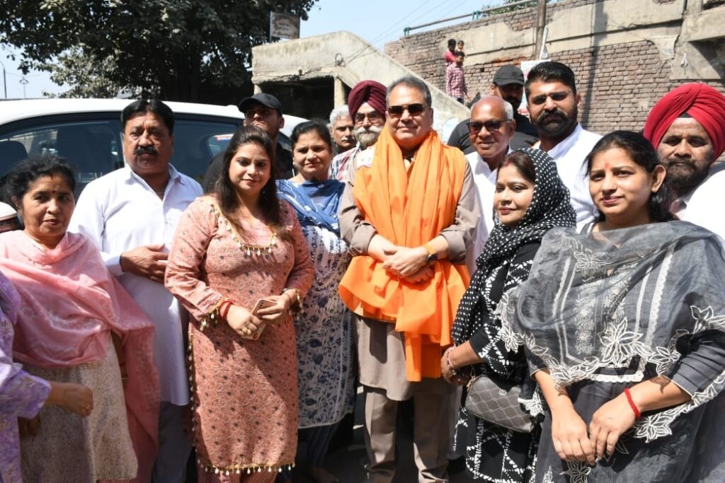 MP Arora assures development in localities near Jagraon Bridge pic2