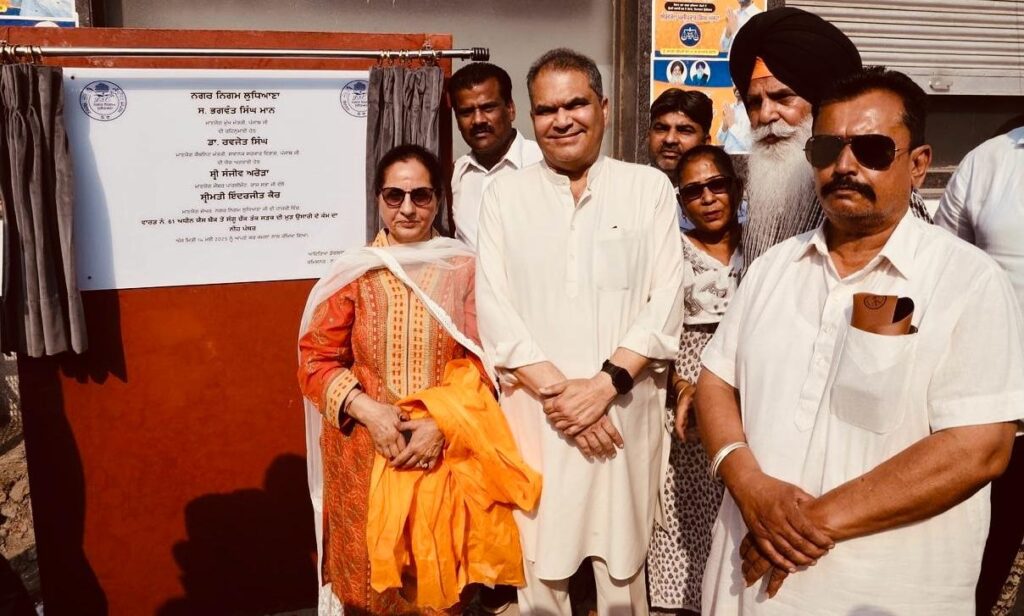 MP Arora Lays Foundation Stones2